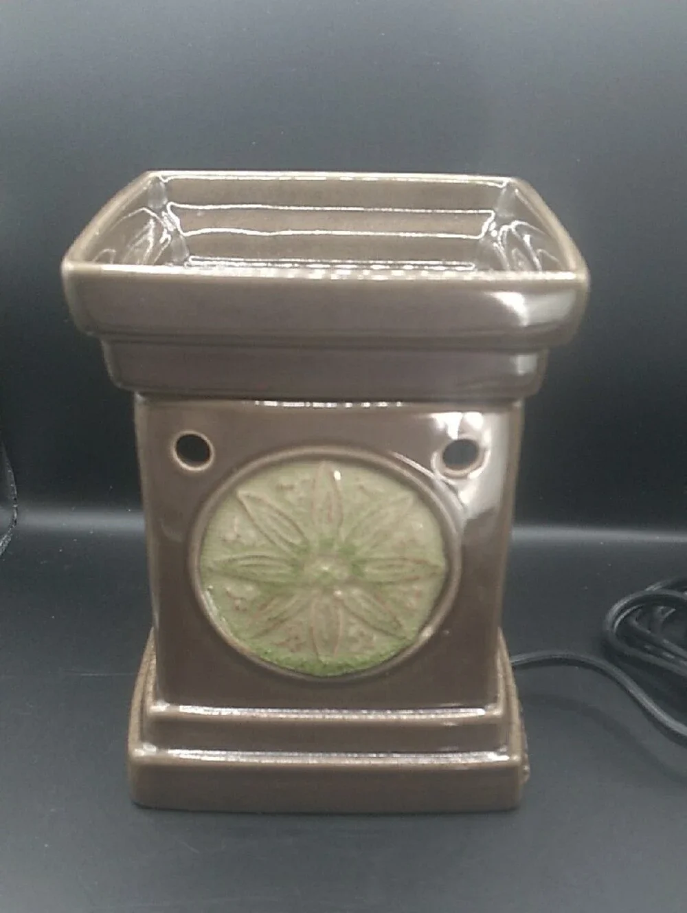 Scentsy lovely retired